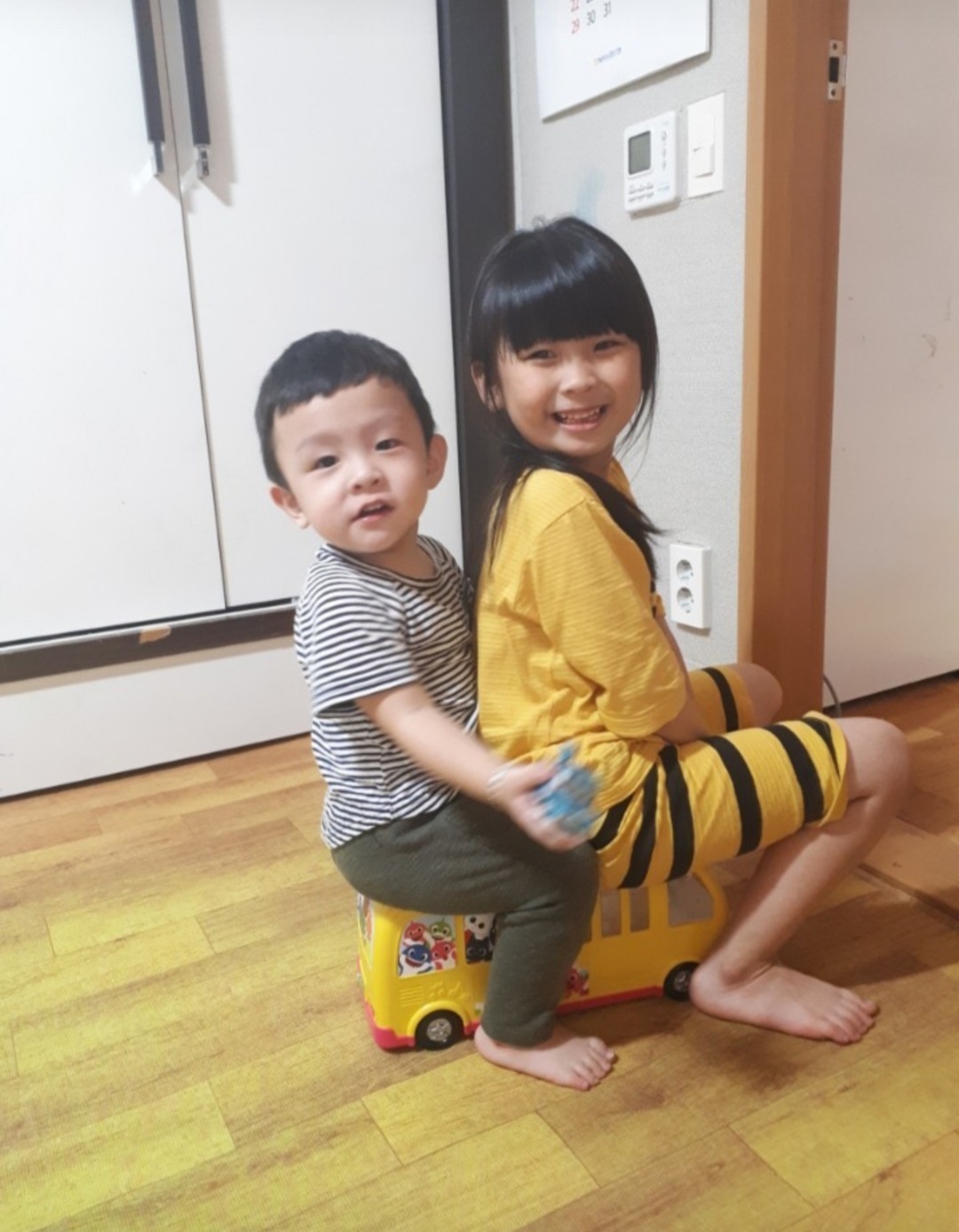 3695294320_UN5QB9Ft_ba688ff35bd7dce61329489fecbc37fd86124562.jpg 이미지크게보기