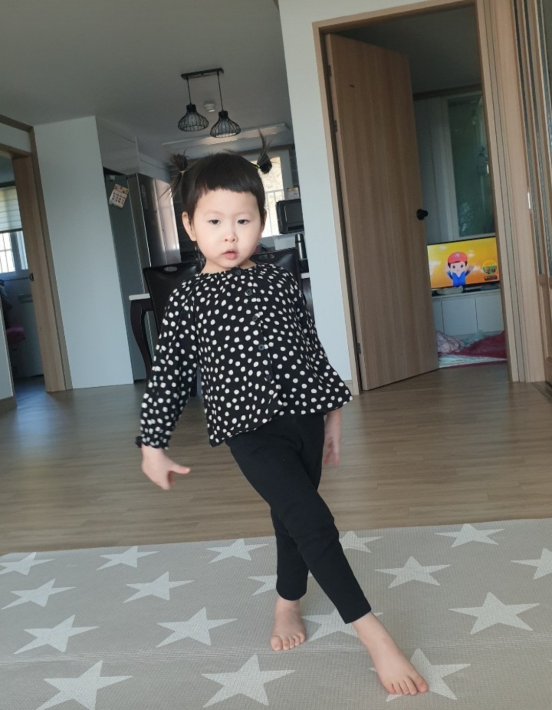 8032_copy_8081_3695294320_pEXbe06P_854f308fd325ca7c3de0011ff7dfd7bb57ebcb98.jpg 이미지크게보기